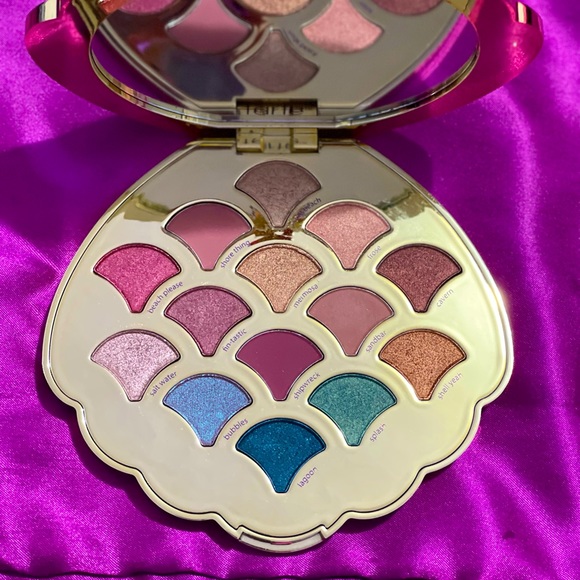 Tarte limited edition, Be a Mermaid & make waves palette - Picture 1 of 11